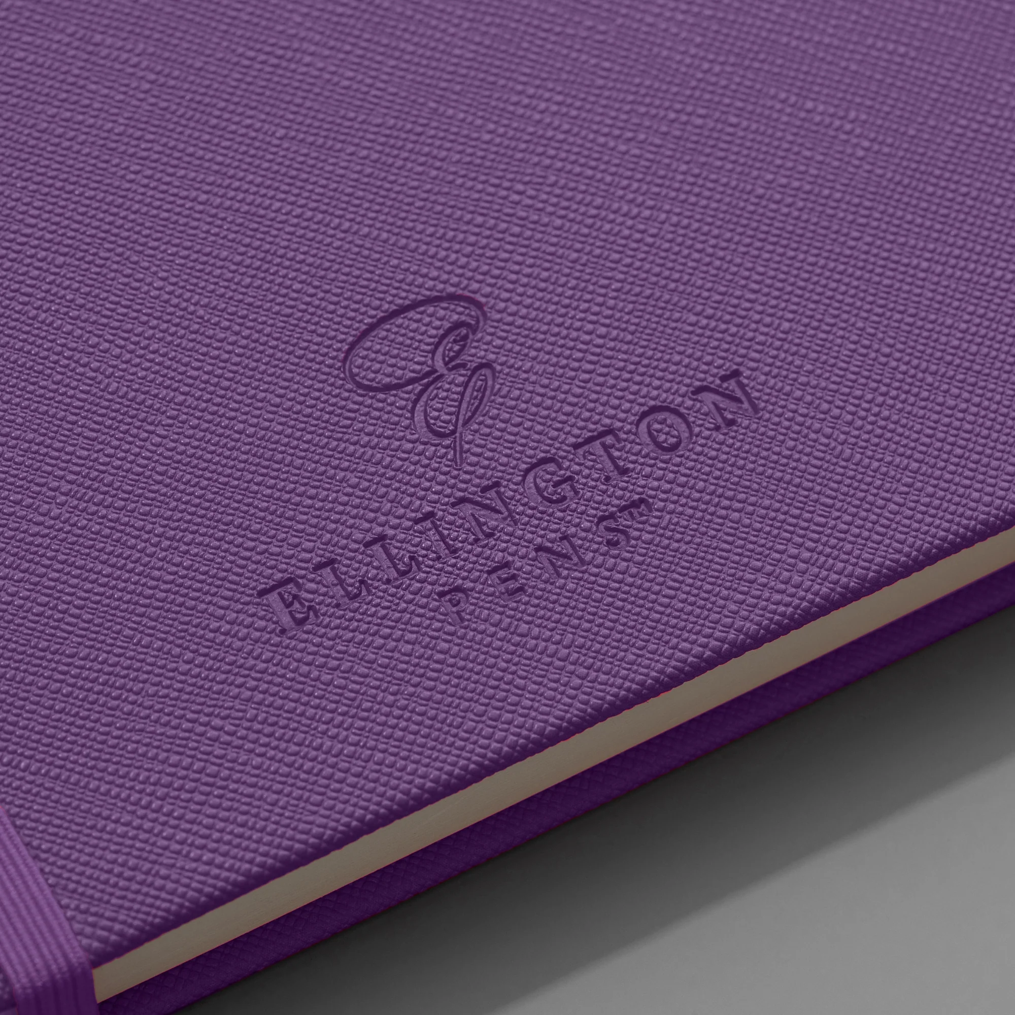 Azure Berry Journal and Pen Gift Set - Image 4
