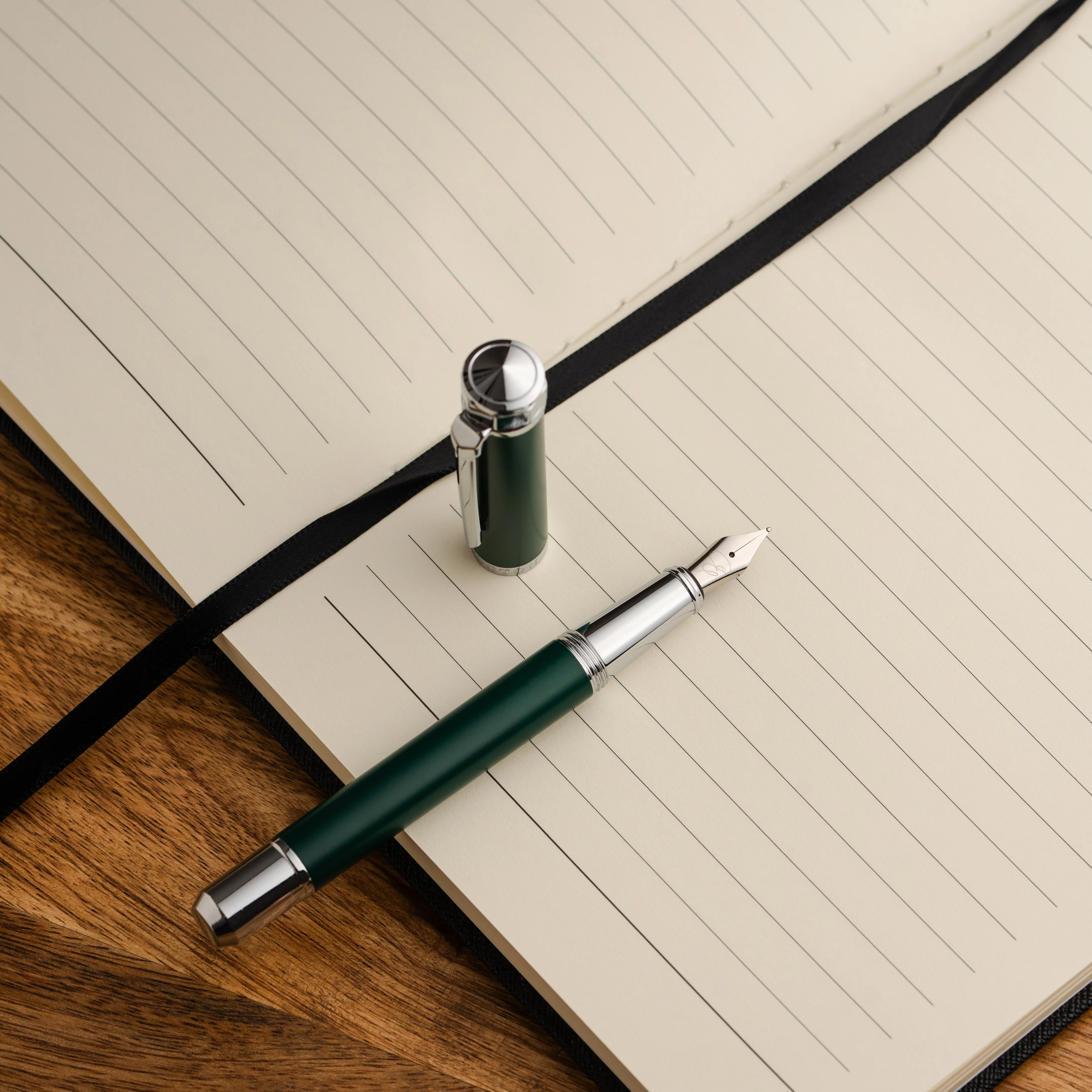 Emerald Sterling Pocket Size Fountain Pen - Image 5