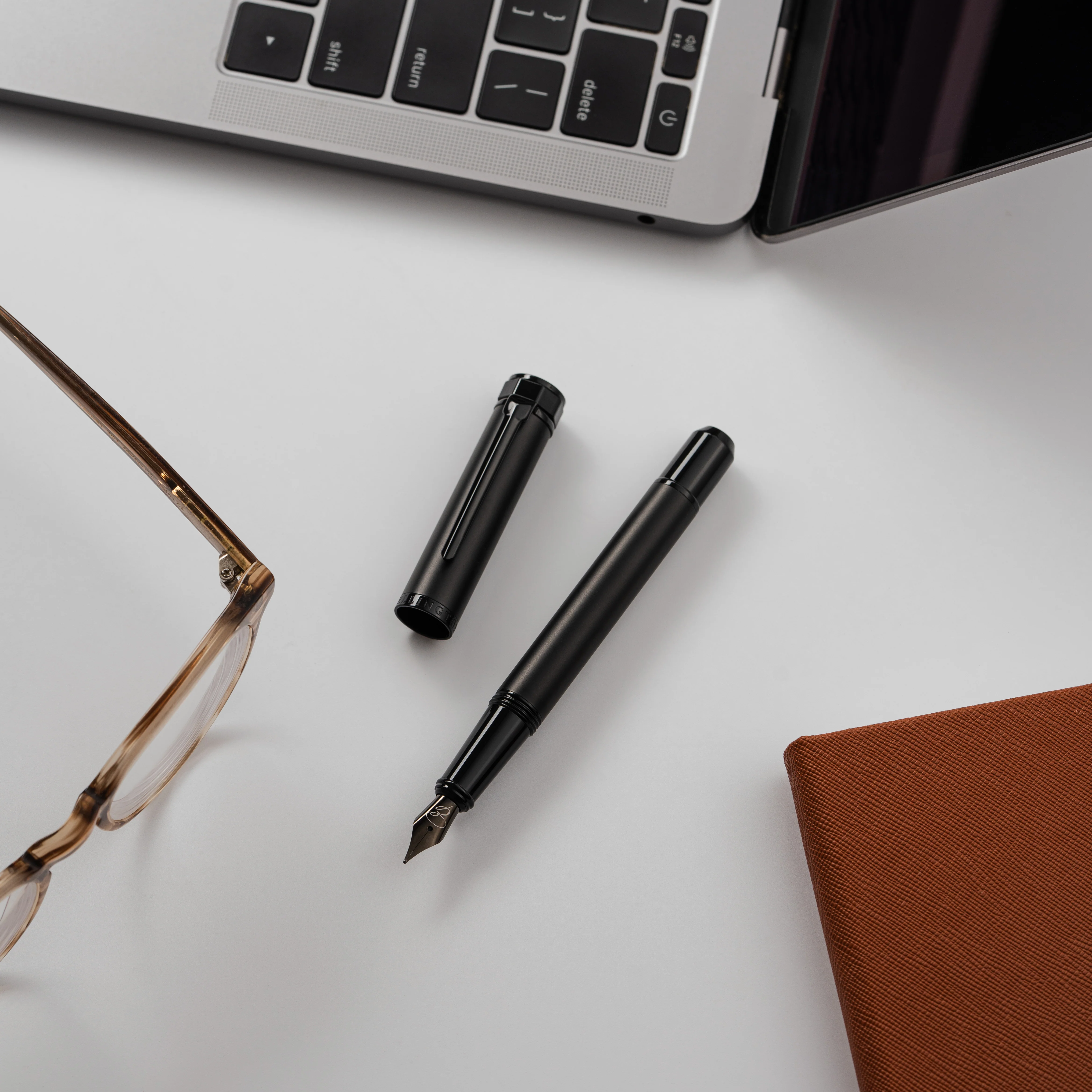 The Stealth Pocket Size Fountain Pen - Image 3